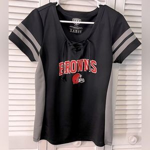 UTS Brown’s Sports Team lace up shirt size medium